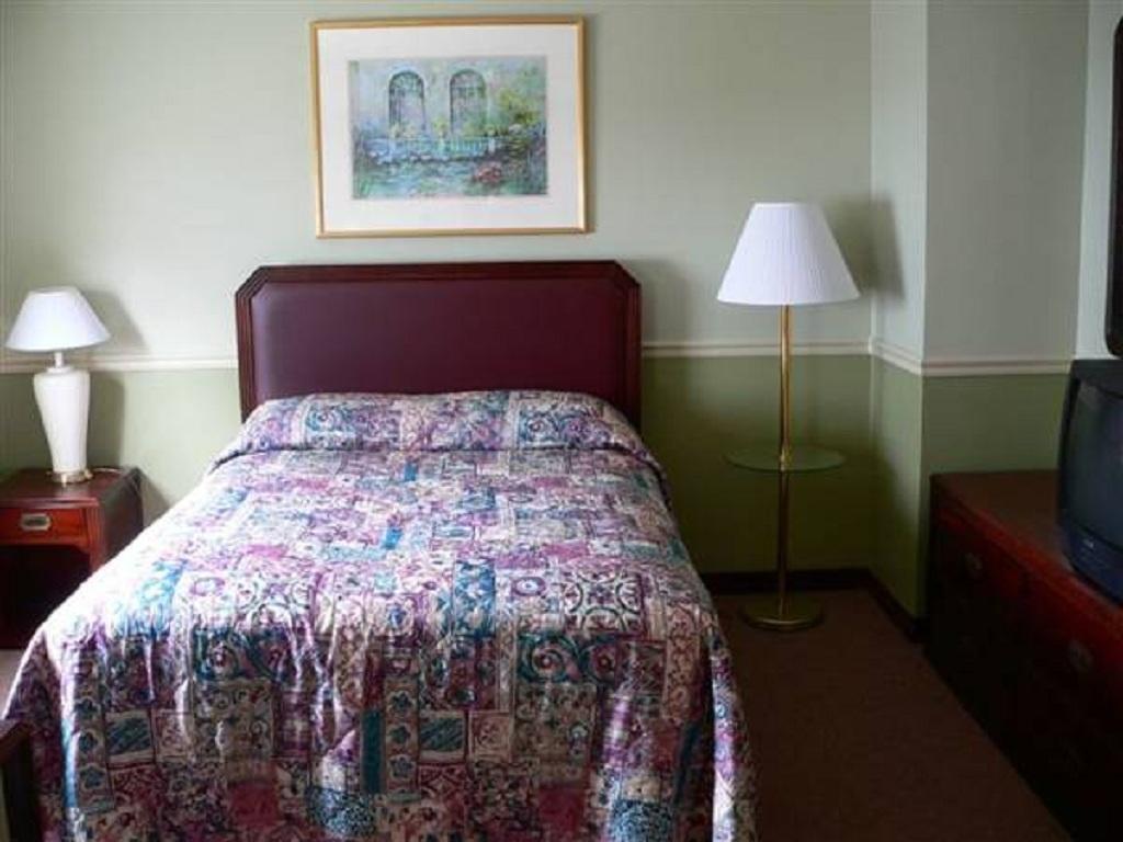 Brookside House Hotel Quincy Esterno foto